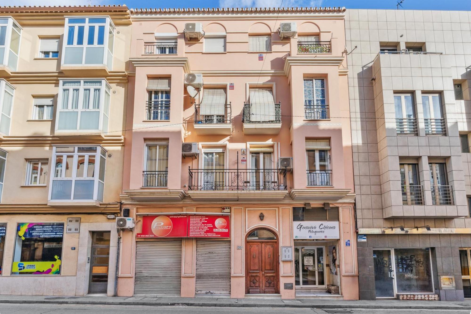 Epidemia & Quite Bedrooms By Ele Apartments Malaga Bagian luar foto