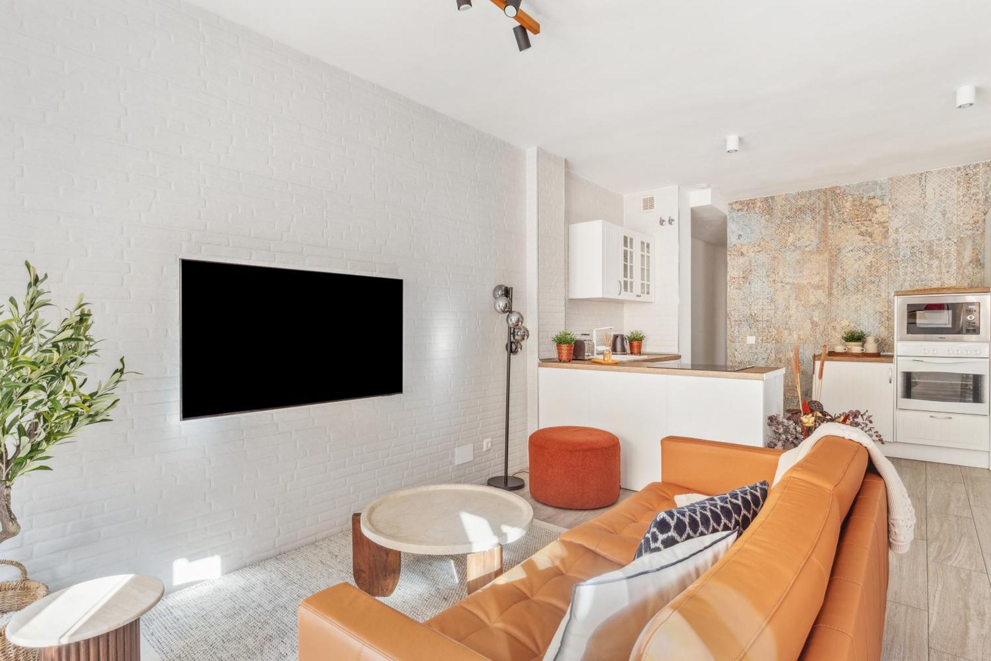 Epidemia & Quite Bedrooms By Ele Apartments Malaga Bagian luar foto