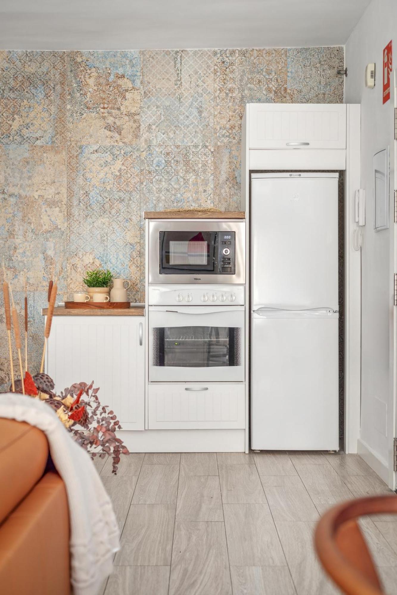 Epidemia & Quite Bedrooms By Ele Apartments Malaga Bagian luar foto