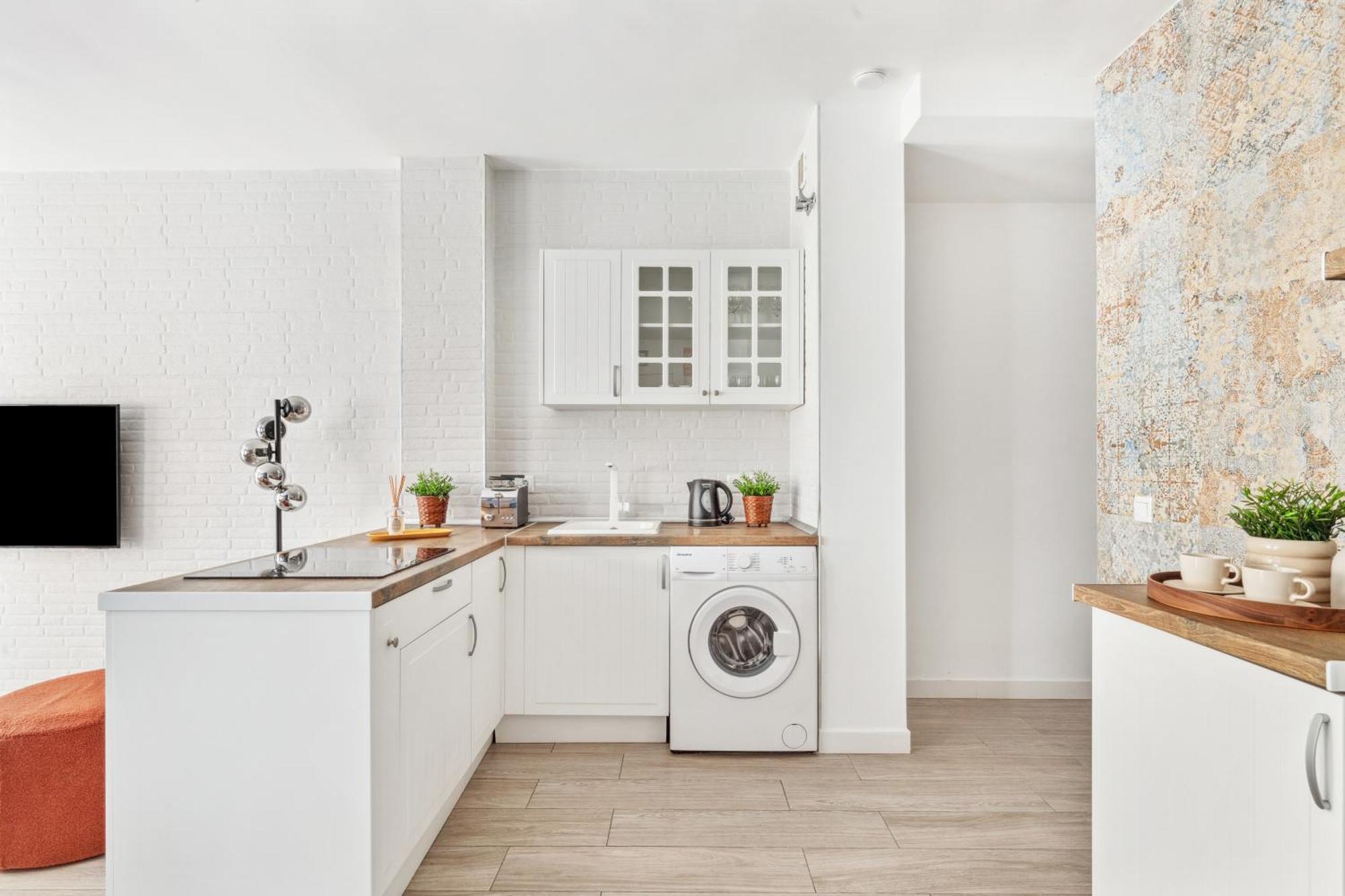 Epidemia & Quite Bedrooms By Ele Apartments Malaga Bagian luar foto